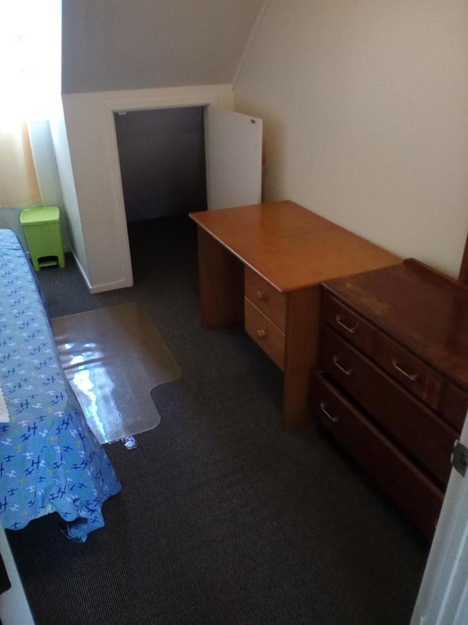 The Joyous Family Homestay Auckland